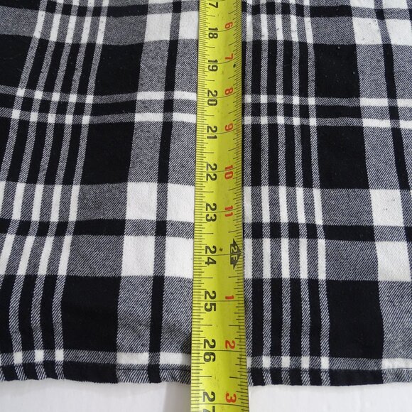 Jachs Girlfriend Black White Plaid Flannel Button Up Shirt Women Size S Pockets - Picture 11 of 12
